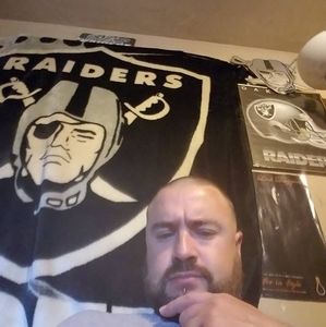 Meet your Posher, Gilbert